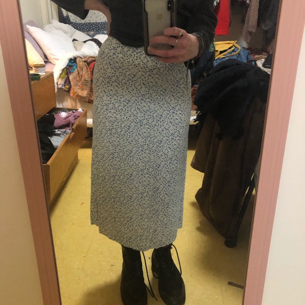 Brandy Melville Floral Skirt